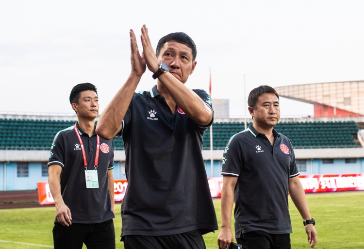 廣州豹客場(chǎng)4-2大逆轉(zhuǎn)重回第三，黎兵：這是廣州豹最需要的精氣神