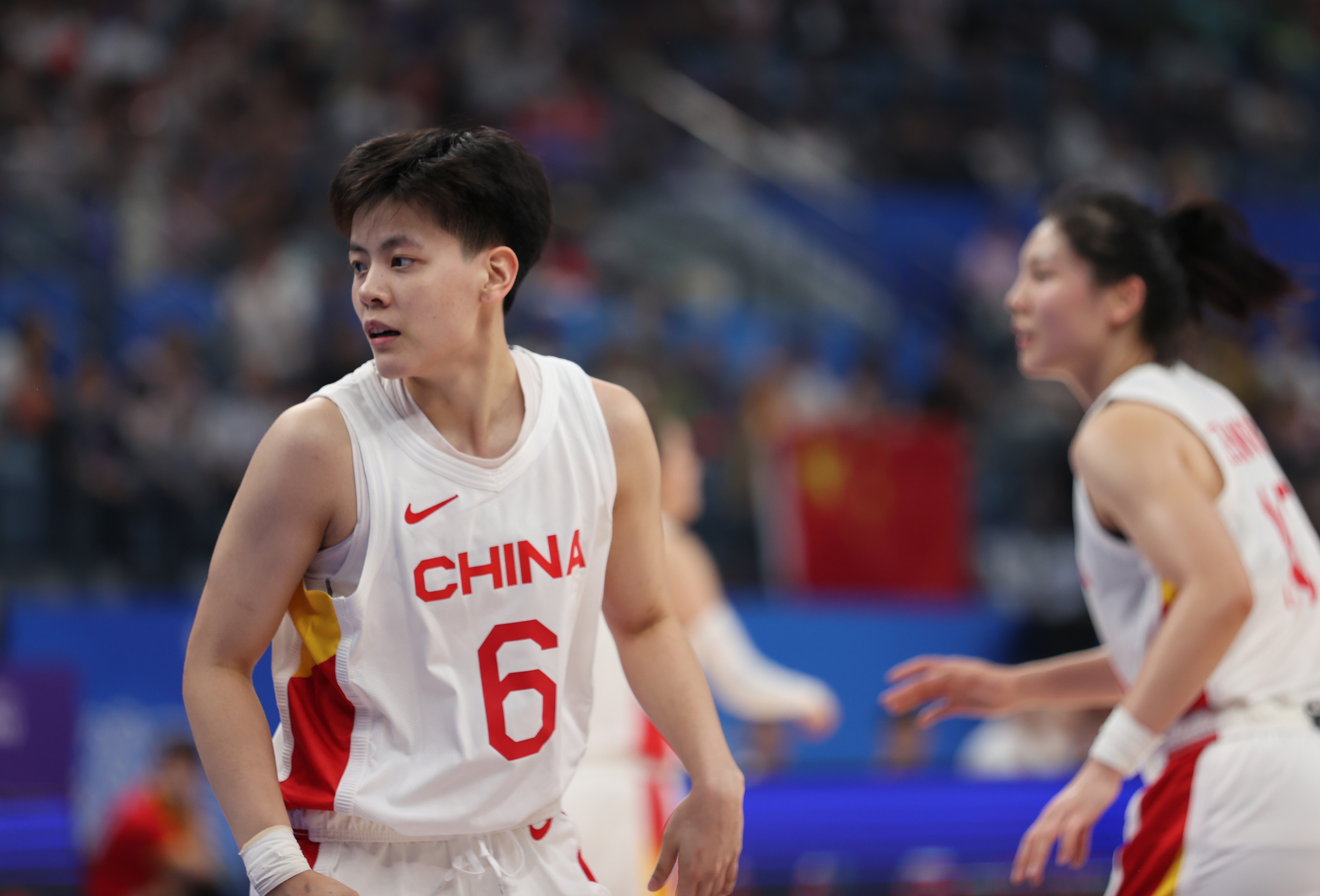 這讓人怎么玩？中國女籃半場67-21領(lǐng)先波黑46分！楊舒予17分！