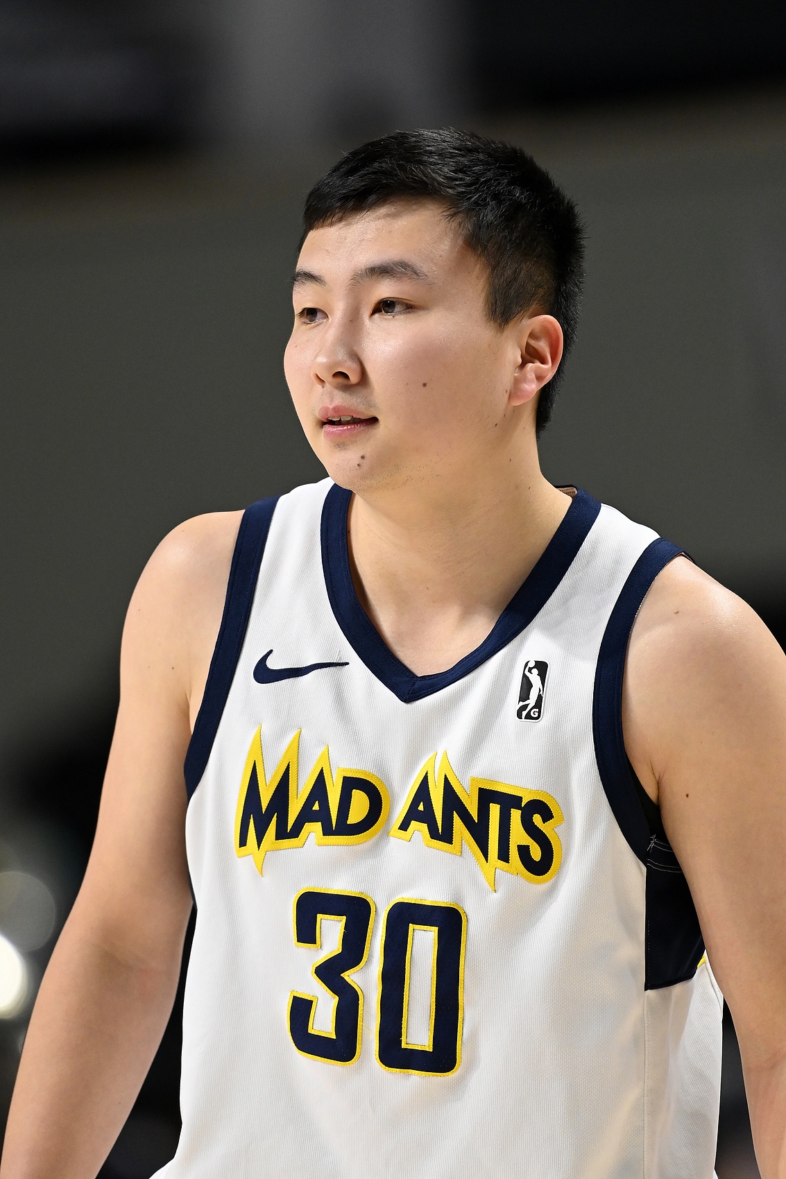 出手很多！富永啟生13投4中&三分8中2 得到12分正負(fù)值+6