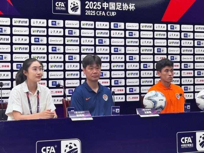 李霄鵬：隊員比賽狀態(tài)沒有問題 我們在主場會傾其所有
