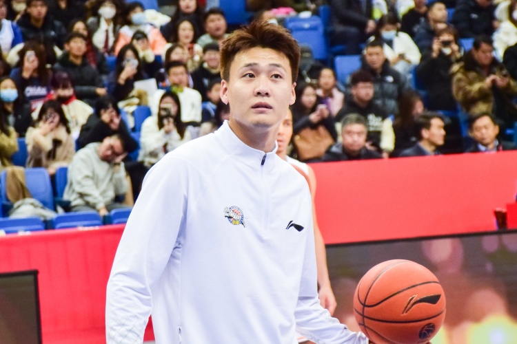 媒體人：趙睿去北京男籃的話 CBA真是沒(méi)有球隊(duì)能跟他們打了